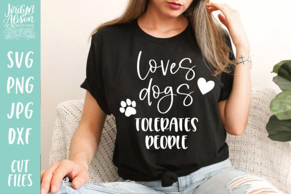 A Dog Mom’s Design That Gets Straight to the Point